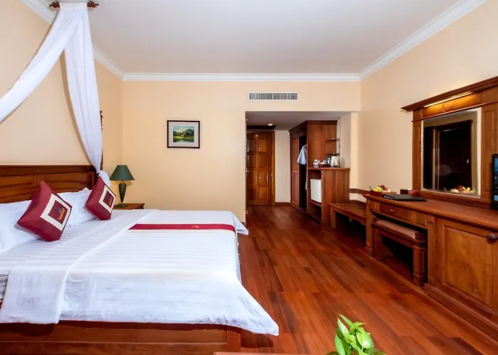 Pacific Premier & Hotel 5*