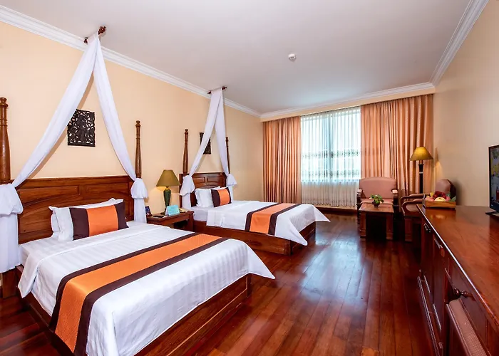 Pacific Premier & Hotel 5*