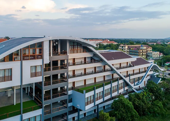Pacific Premier & 5* Siem Reap