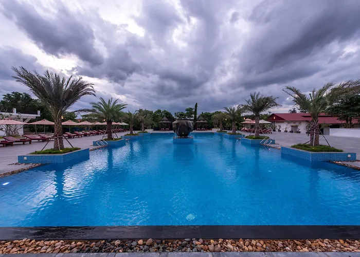 Hotel Pacific Premier &