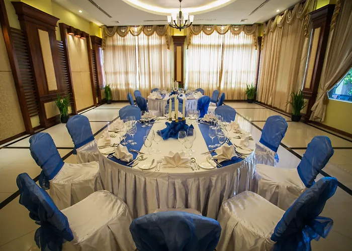 Hotel Pacific Premier &